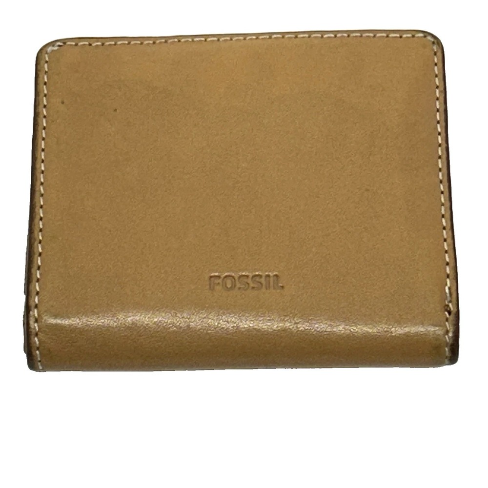 Fossil Small Brown Leather Wallet 4" x 4 3/4"(SH4)